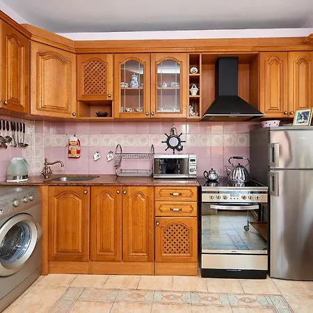 Dora Apartmán *